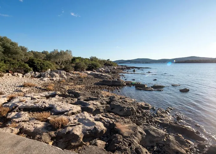 Secluded Fisherman's Cove Babac, - 20901 Semesterbostad *