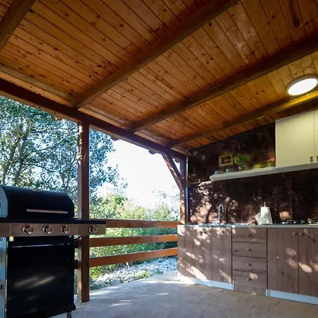 Hébergement de vacances Secluded Fisherman's Cove Babac, - 20901 Pašman