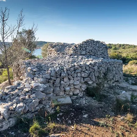 Secluded Fisherman's Cove Babac, - 20901 Σπίτι διακοπών Pašman